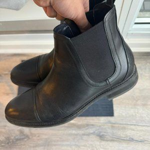 Cole Haan - Buckland Leather - Chelsea Boots (Size 9.5)